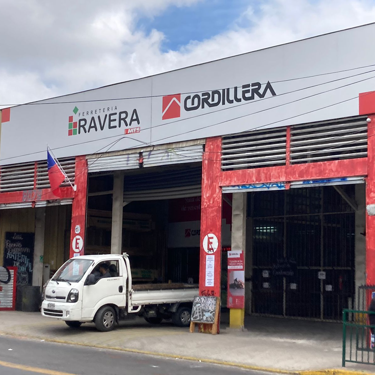 Local Gran Avenida